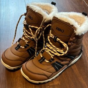 Xero Alpine Women’s Brown Winter Boots
